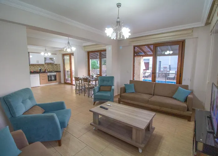 Prestij Makri 4+1 Villa, Oezel Havuzlu, Вилла