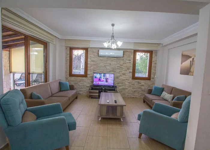 Prestij Makri 4+1 Villa, Oezel Havuzlu, Vilă *