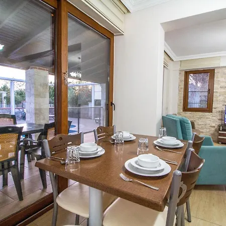 Prestij Makri 4+1 Villa, Oezel Havuzlu, Vila Fethiye