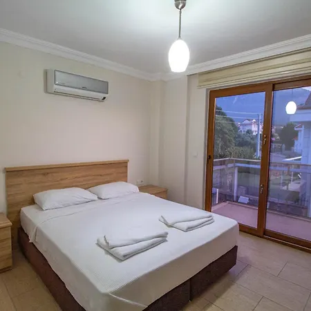 Prestij Makri 4+1 Villa, Oezel Havuzlu, Vila
