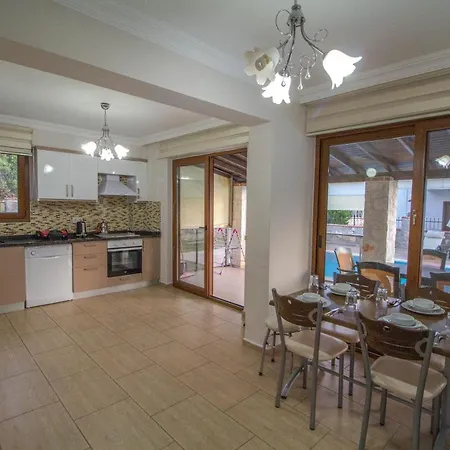 Villa Prestij Makri 4+1 Villa, özel Havuzlu,